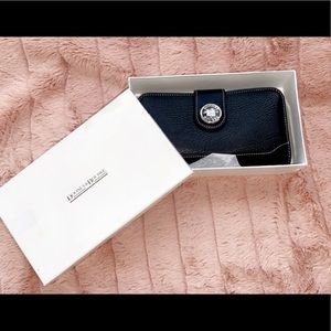 Dooney & Bourke Black Leather Wallet